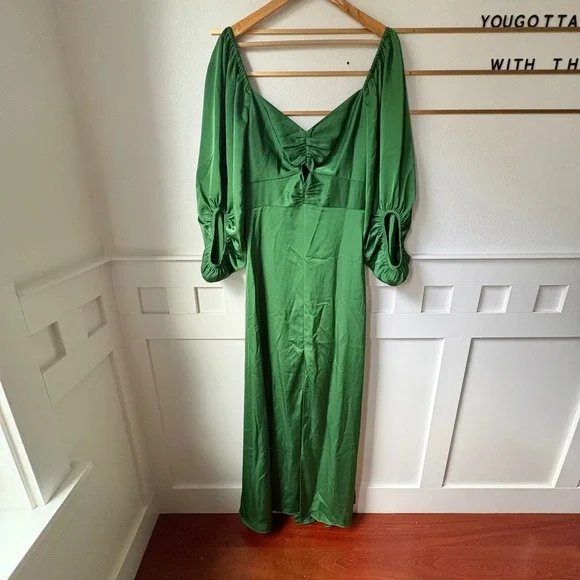 $795 NWT SACHIN & BABI Angelina Gown Emerald Green Maxi Dress Slit V-Neck  SZ 2 is available for purchase on au PAY Market - Imported Goods Online  Store Co.Ltd. | au PAY